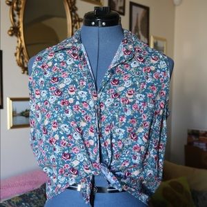 Vintage floral crop top